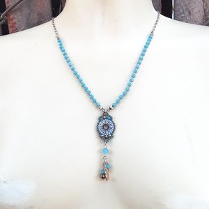 Turquoise Peyote Stichted Pendant Necklace